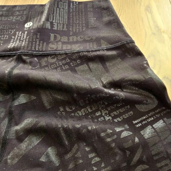 Lululemon Wunder Under High-Rise Crop 23" *Full-On Luxtreme Manifesto Womens 8 - Picture 9 of 12